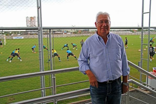 C&eacute;sar Pacheco tamb&eacute;m deve deixar departamento de futebol do Gr&ecirc;mio