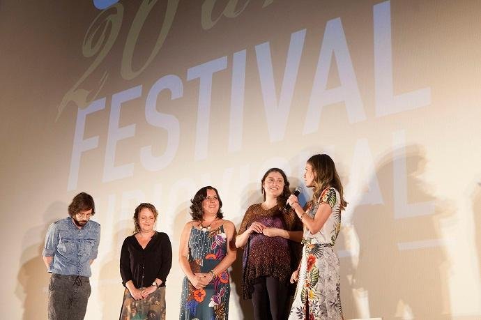 Equipe de &ldquo;Danado de Bom&rdquo; no festival em Recife