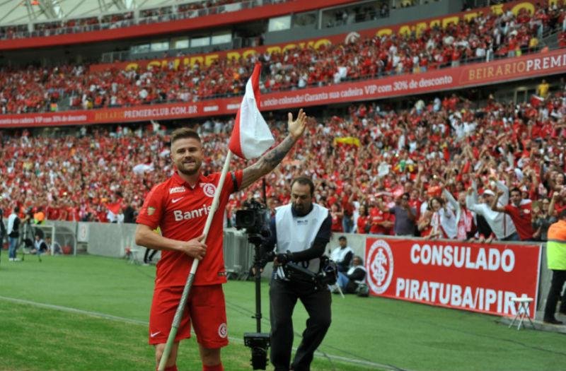Sasha comemora o gol na final do Gauch&atilde;o