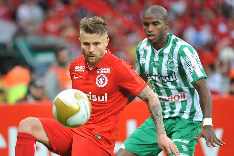 Pellegrini exalta base do Inter e busca atletas experientes para Brasileir&atilde;o 