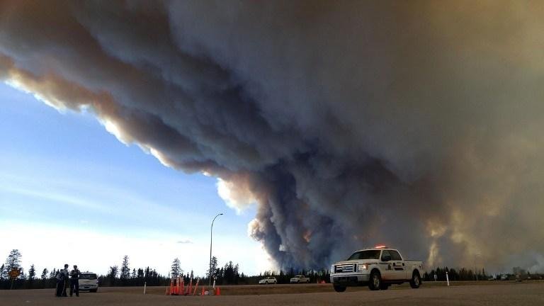 Inc&ecirc;ndios perdem for&ccedil;a na regi&atilde;o canadense de Fort McMurray