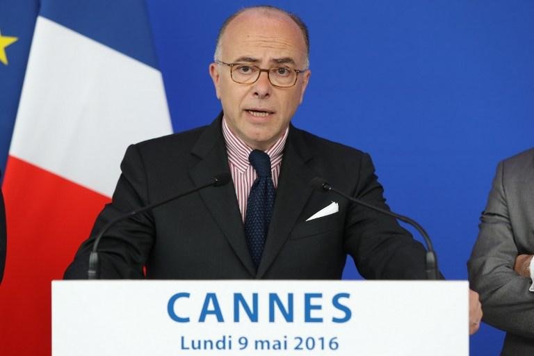 Medidas foram anunciadas pelo ministro do Interior franc&ecirc;s, Bernard Cazeneuve