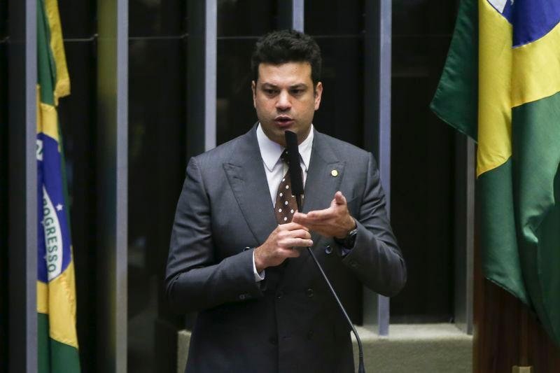 Picciani diz a aliados que eventual governo Temer parece continua&ccedil;&atilde;o de Dilma