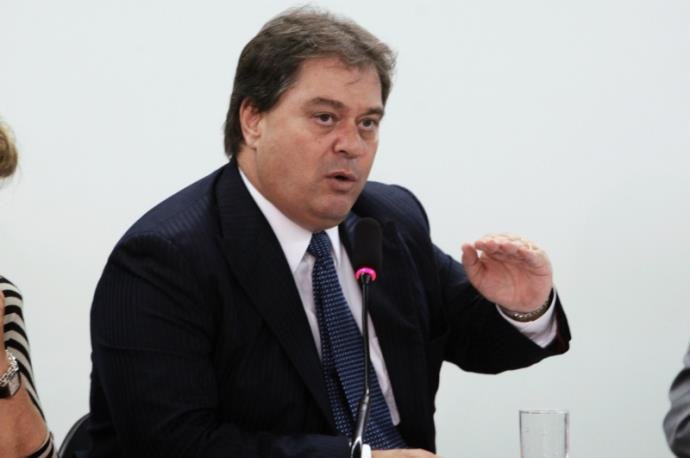 Argello e oito s&atilde;o acusados de arquitetar esquema de R$ 5,3 milh&otilde;es de propinas a empresas