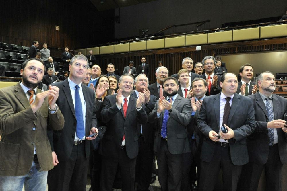 Projeto das concess&otilde;es foi aprovado na noite desta ter&ccedil;a-feira