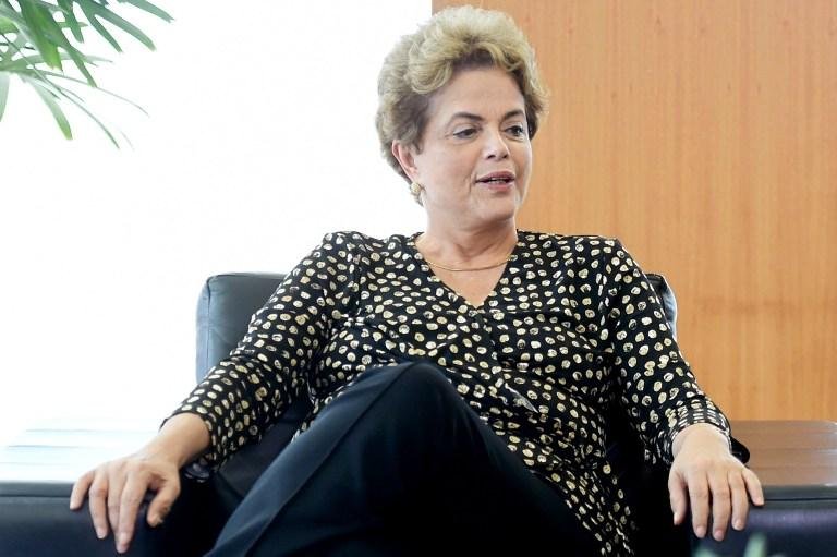 Dilma publica 14 decretos em dia de sess&atilde;o que pode decretar seu afastamento