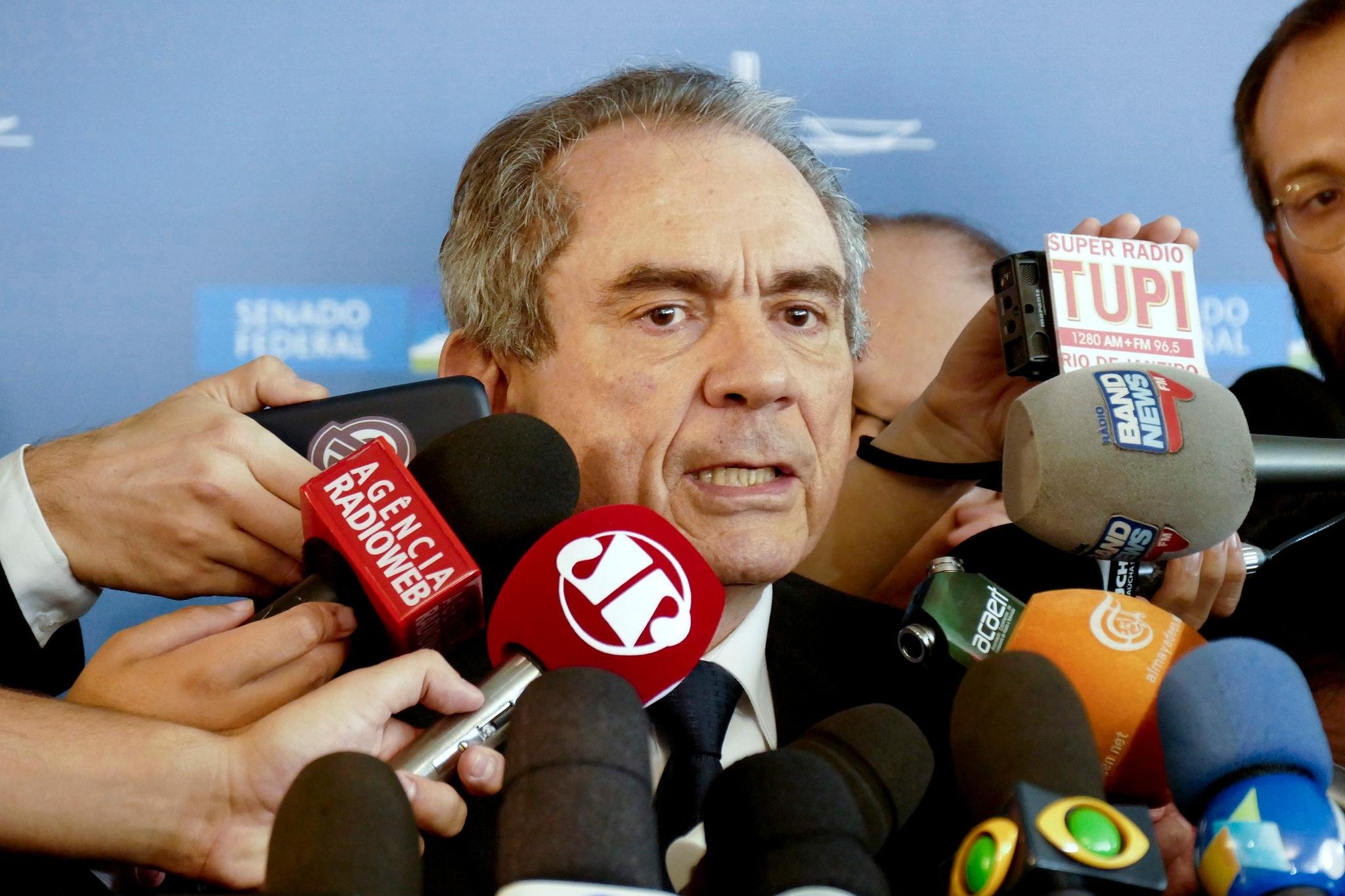 Julgamento do m&eacute;rito do impeachment ter&aacute; prazo "justo", diz Raimundo Lira