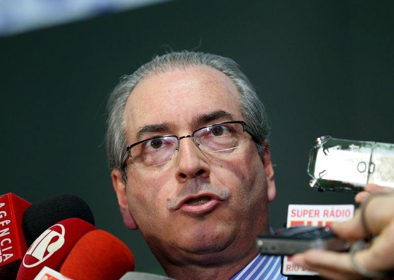 Advogado diz que contas da Su&iacute;&ccedil;a n&atilde;o s&atilde;o de Cunha	