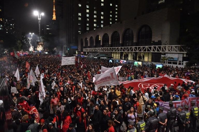 Manifestantes pretendem percorrer em passeata a Avenida Paulista at&eacute; a sede da Federa&ccedil;&atilde;o das Ind&uacute;strias do Estado de S&atilde;o Paulo