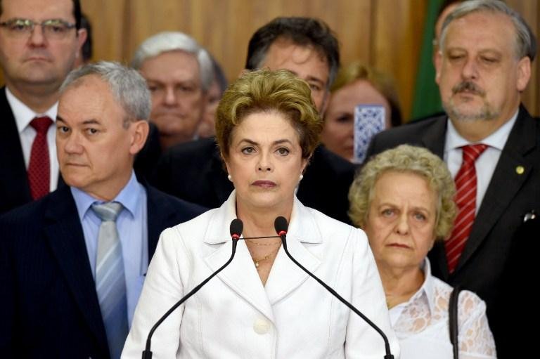 Presidente encontrar&aacute; fam&iacute;lia e depois deve planejar presen&ccedil;a em manifesta&ccedil;&otilde;es contra impeachment
