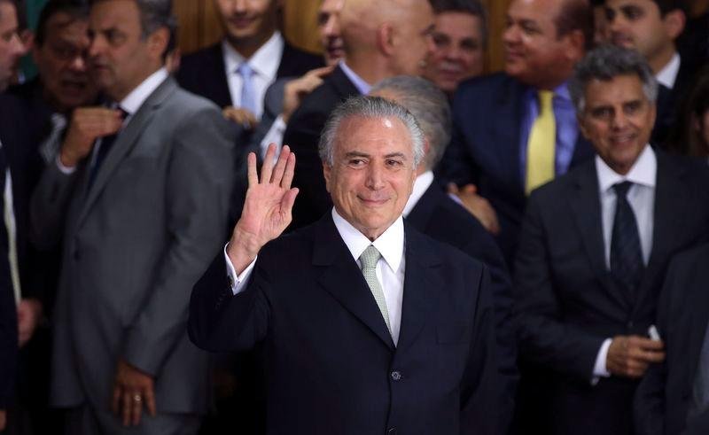 Imprensa internacional assume tom mais cr&iacute;tico em rela&ccedil;&atilde;o ao governo Temer