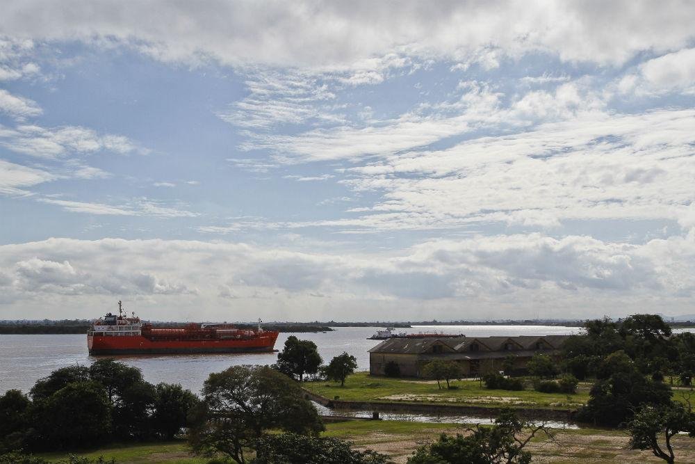 Em Porto Alegre, os term&ocirc;metros variam entre 12&deg;C e 23&deg;C