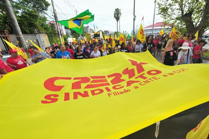 Cpers projeta greve com ades&atilde;o crescente de professores a partir de segunda