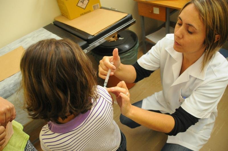 Percentual de crian&ccedil;as vacinadas contra gripe &eacute; baixo no RS