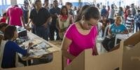 Eleitores da República Dominicana comparecem às urnas neste domingo
