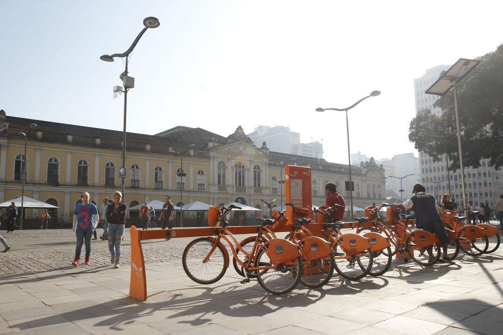 Em Porto Alegre, os term&ocirc;metros variam entre 10&deg;C e 17&deg;C