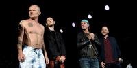 Red Hot Chili Peppers cancela shows por gastroenterite do vocalista