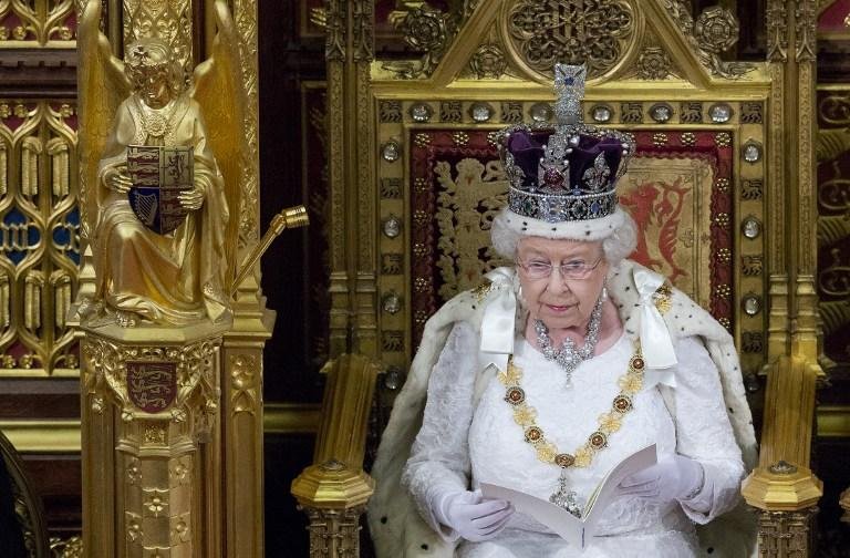Elizabeth II anunciou agenda legislativa com reformas sociais e combate ao terror