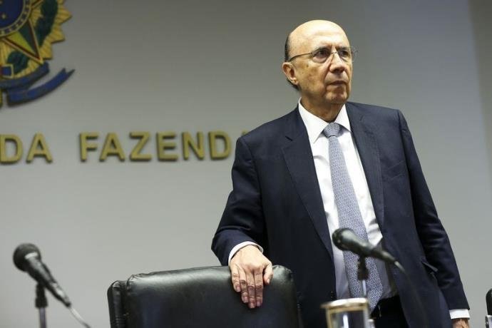 Ministro diz que institui&ccedil;&atilde;o da CPMF &eacute; decis&atilde;o do Congresso