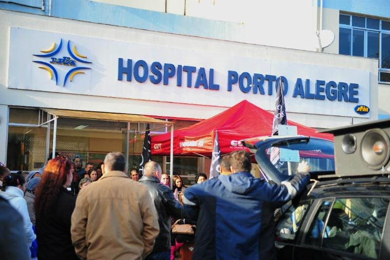 Servidores no Hospital Porto Alegre encerram paralisa&ccedil;&atilde;o, mas mant&ecirc;m estado de greve