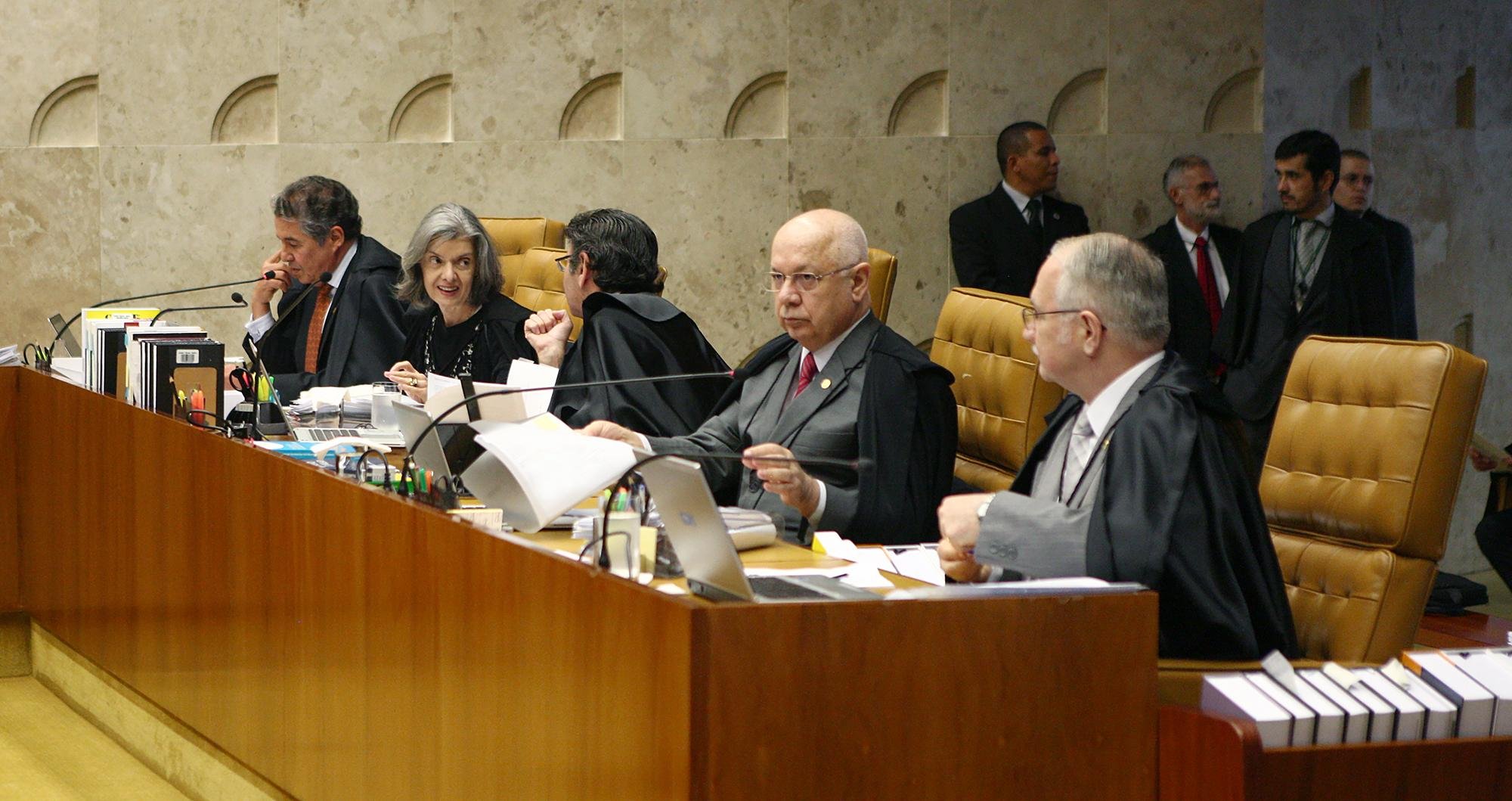 STF suspende lei que autoriza uso da "p&iacute;lula do c&acirc;ncer"