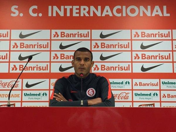 Ernando n&atilde;o quer Inter jogando apenas para se defender no Morumbi