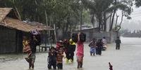 Autoridades retiraram 500 mil pessoas em torco de Barisal e Chittagong