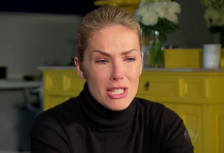 Ana Hickmann relata momentos de terror em atentado 