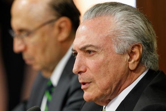 Temer criticou manifesta&ccedil;&otilde;es em frente a sua resid&ecirc;ncia