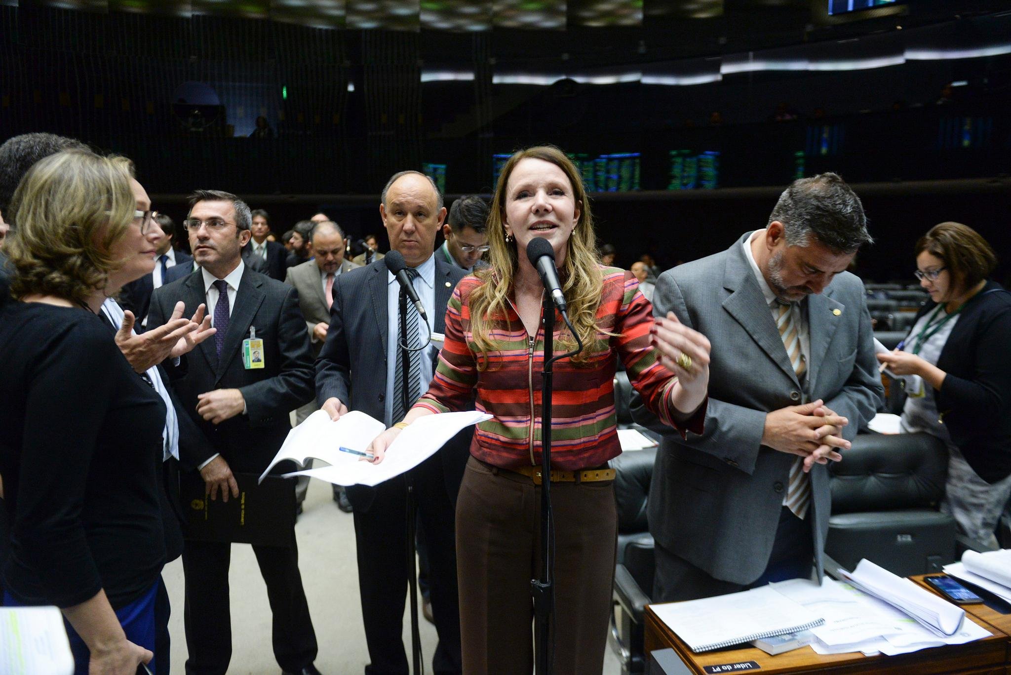 Vanessa Grazziotin disse que resultado foi bastante grave