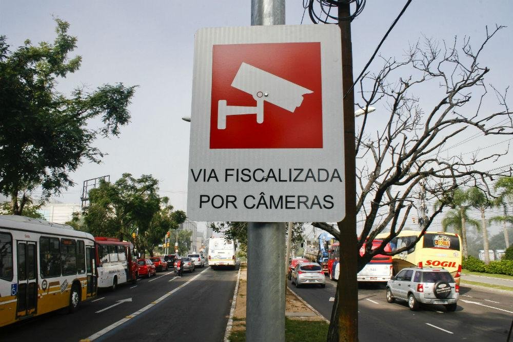 O objetivo da a&ccedil;&atilde;o &eacute; controlar o respeito dos condutores aos corredores, exclusivos para o transporte coletivo