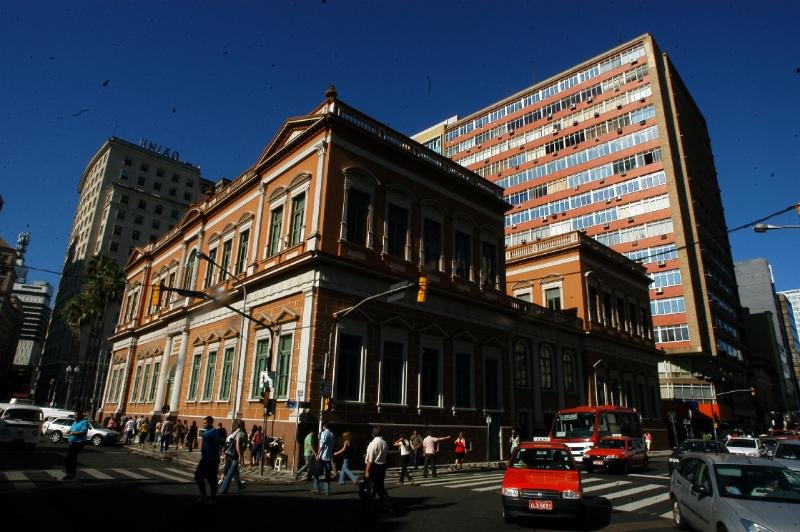Capital pode voltar a ter 12 candidatos a prefeito