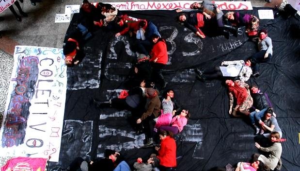 Grupo se mobilizou neste domingo na Casa de Cultura M&aacute;rio Quintana 