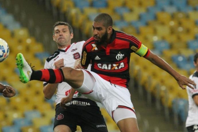 Gr&ecirc;mio confirmou oficialmente a contrata&ccedil;&atilde;o de Wallace