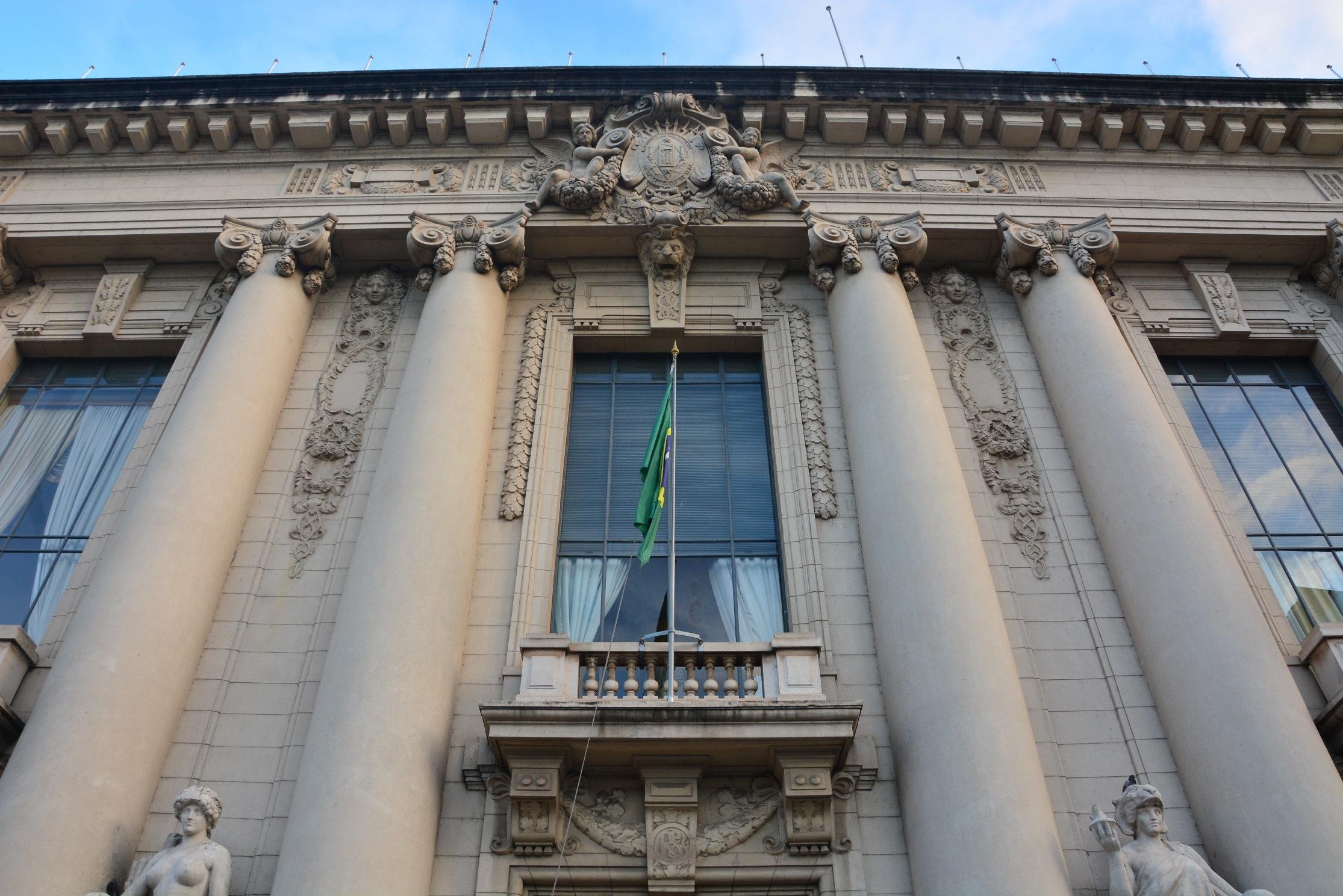 Primeira parcelo de R$ 3,5 mil deve ser suficiente para integralizar rendimentos de 73% dos servidores