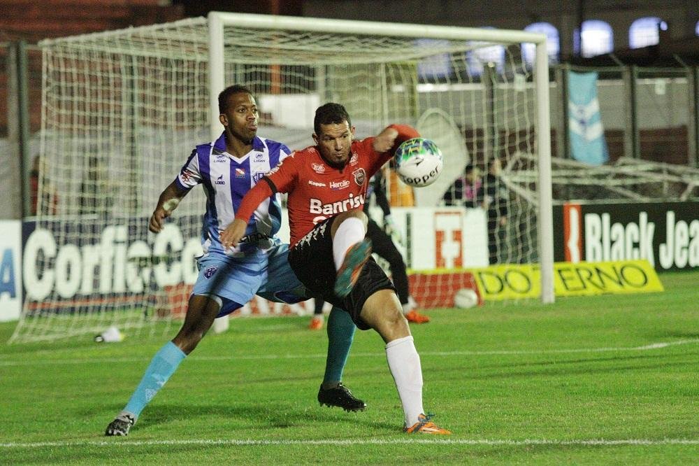 Brasil de Pelotas conquista a sua terceira vit&oacute;ria na S&eacute;rie B
