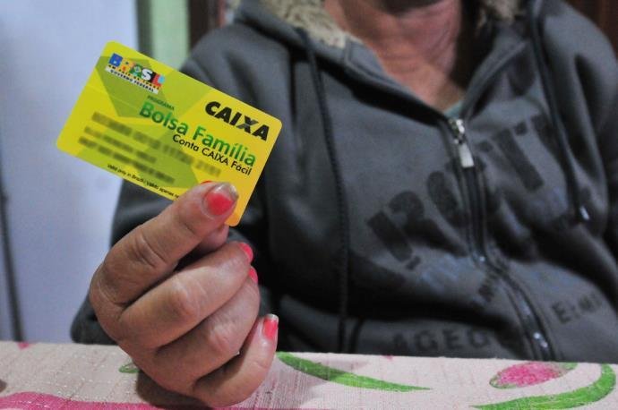 MP d&aacute; 30 dias para governo explicar fraude de R$ 2,5 bilh&otilde;es no Bolsa Fam&iacute;lia