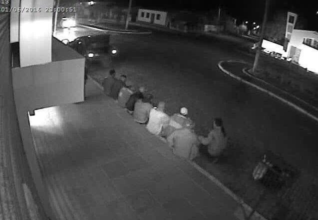 Ag&ecirc;ncia do Sicredi foi atacada na noite dessa quarta-feira
