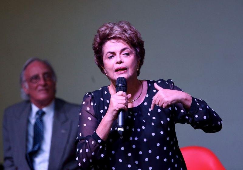 Dilma participa de ato de rua nesta sexta, em Porto Alegre
