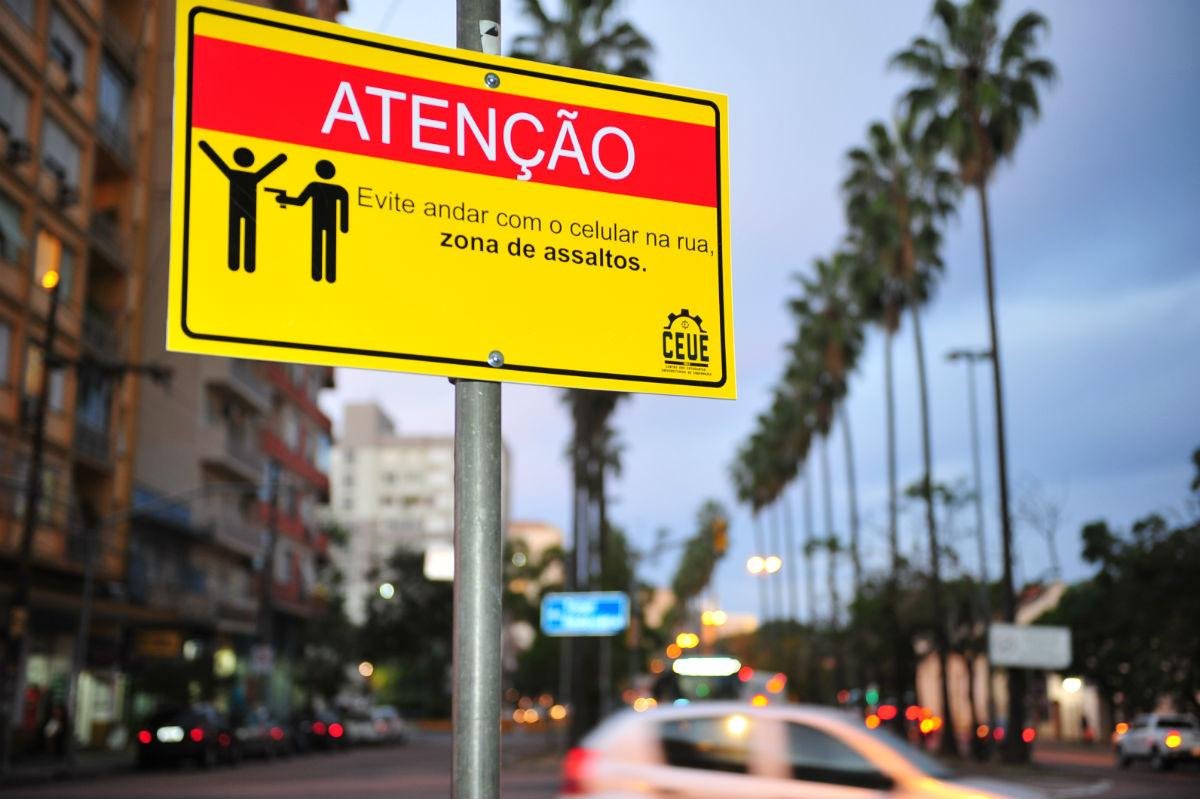 Estudantes se mobilizaram para denunciar assaltos perto da Ufrgs