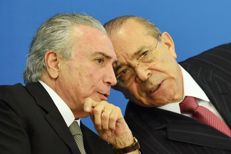 PMDB teme por virada de Dilma no Senado