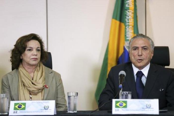 F&aacute;tima Pelaes &eacute; soci&oacute;loga, foi eleita deputada federal pelo Amap&aacute; por cinco vezes e preside o PMDB Mulher 