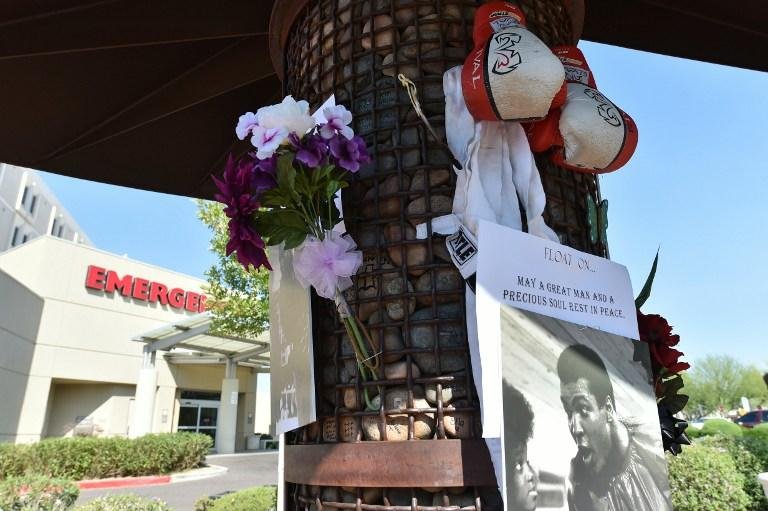 F&atilde;s prestam homenagens a Muhammad Ali