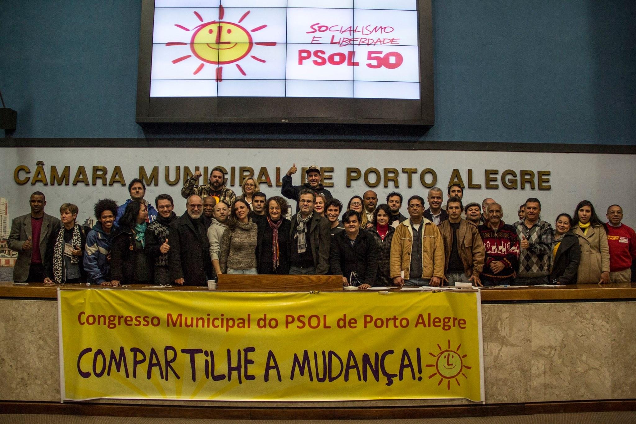 Pr&eacute;-candidatura de Luciana Genro foi aclamada