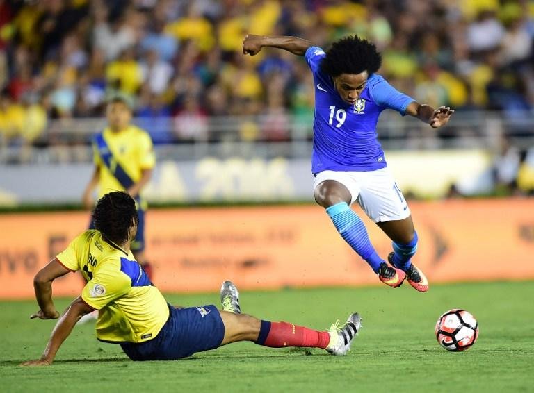 Willian criou boas jogadas, mas Brasil s&oacute; empatou com Equador