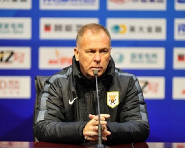 Mano Menezes n&atilde;o &eacute; mais t&eacute;cnico do Shandong Luneng