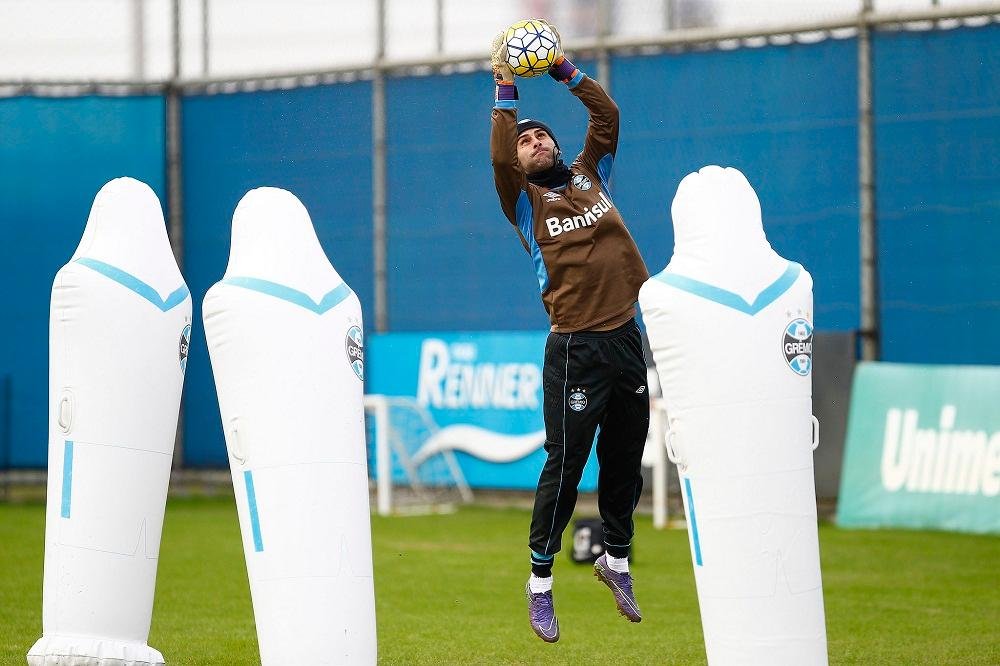 Gr&ecirc;mio tem goleiros menos vazados desde 2012