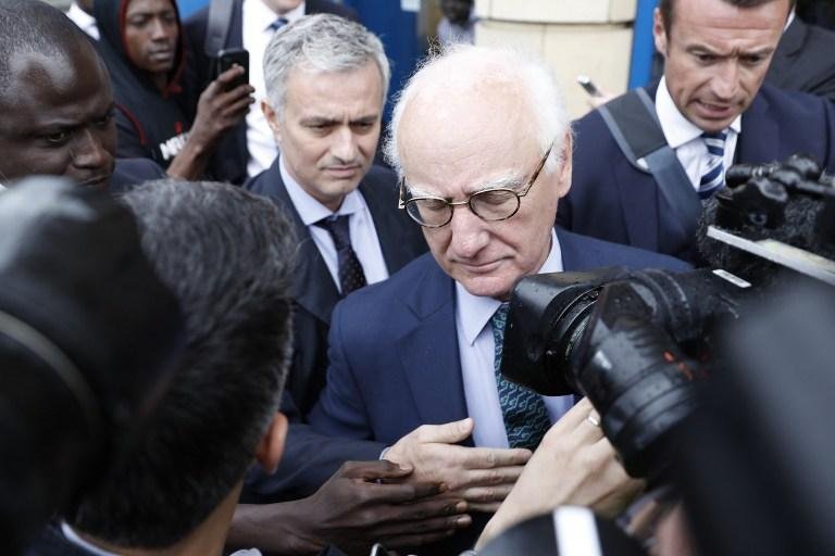 Mourinho e ex-m&eacute;dica do Chelsea chegam a acordo