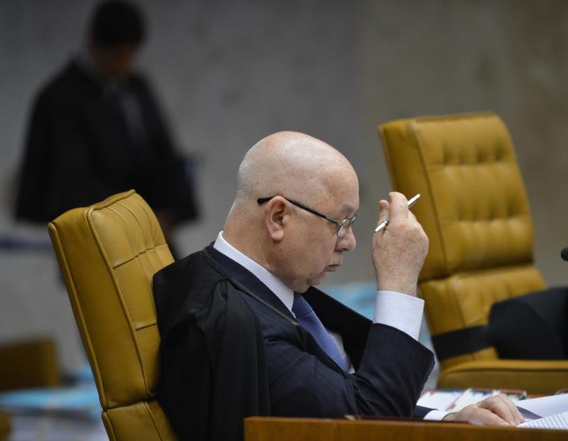 STF opta pelo sil&ecirc;ncio sobre pedidos de pris&atilde;o de "caciques" do PMDB