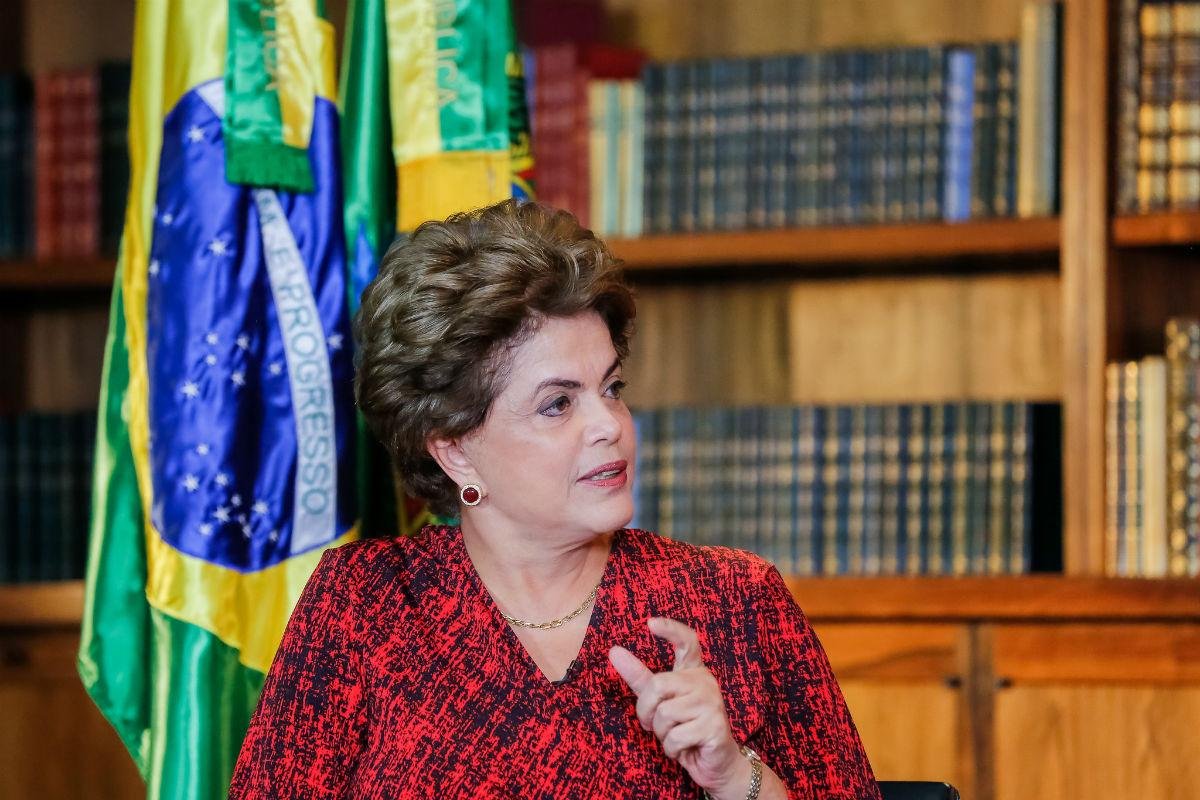 Dilma concedeu entrevista &agrave; TV Brasil nesta quinta-feira